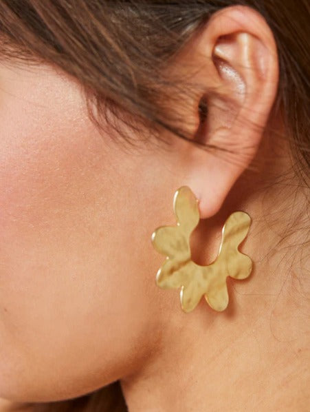 Kai Flower Hoop Earrings