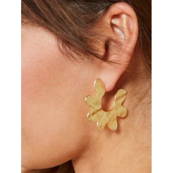 Kai Flower Hoop Earrings