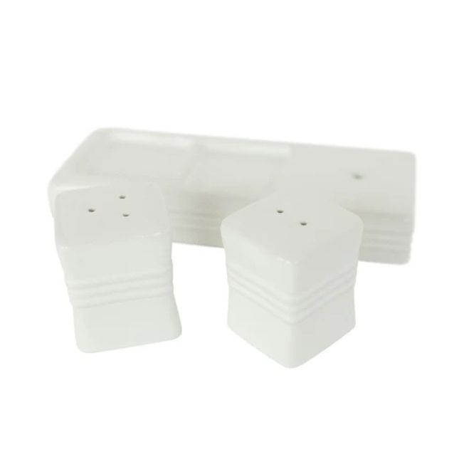Salt & Pepper Set