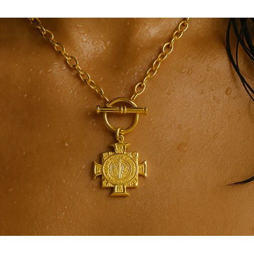 Zayn Toggle Chain Cross Necklace