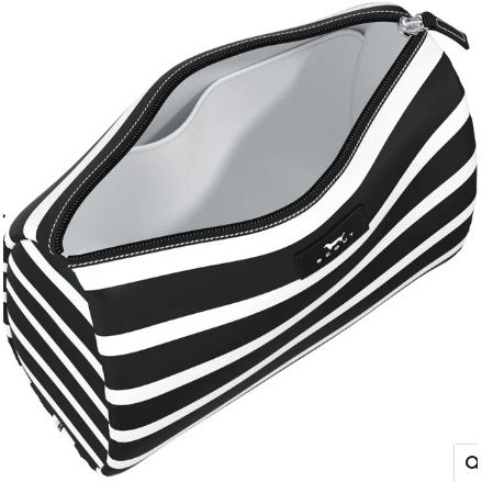 Fleetwood Black Packin' Heat Toiletry Bag
