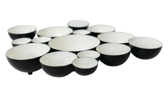 black and white bubble bowl