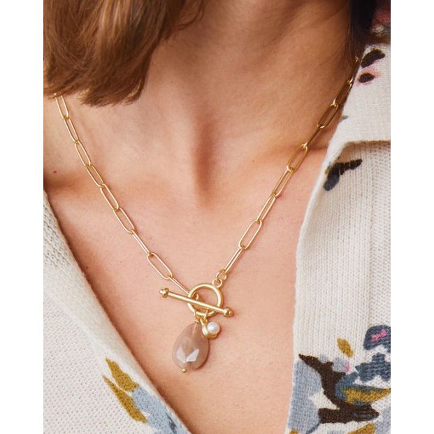 Suzy Toggle Necklace 18" Blush