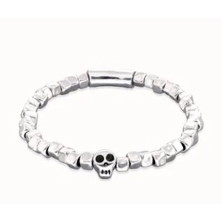 Beaded stretch bracelet with a skull