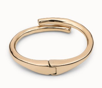Tubular shaped bangle bracelet