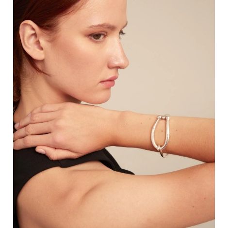 Bangle bracelet with large link