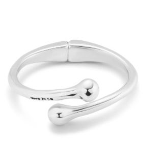 Bangle bracelet with inner spring