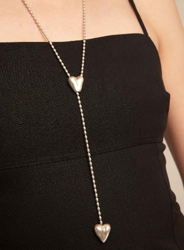 Long adjustable chain necklace with two hearts