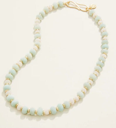 Sawyer Stone Necklace Sea Foam/White