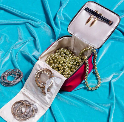 Black Quilted Hidden Gem Jewelry Case