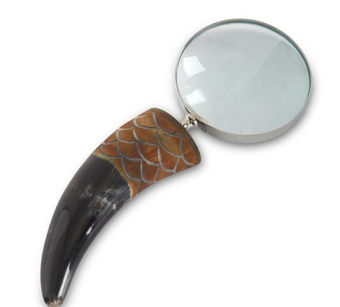 Scalloped Carved Horn Handle Magnifying Glass