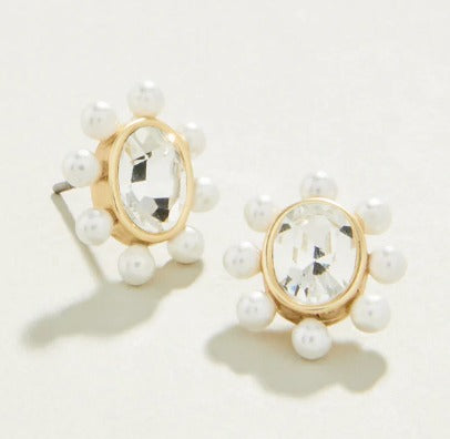 Queen Stud Earrings Crystal