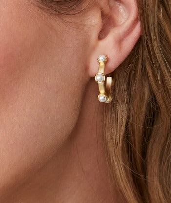 Stand Out Midi Hoop Earrings