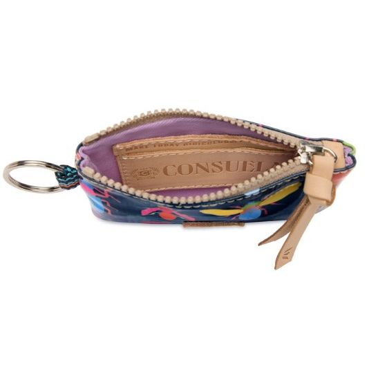 Pouch, Gemma