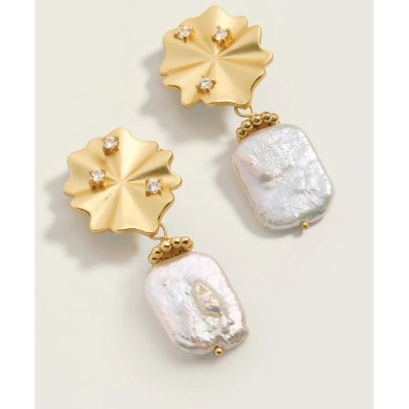 Cleodora Pearl Earrings Pearl