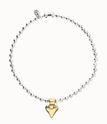 Beaded short necklace with heart detail