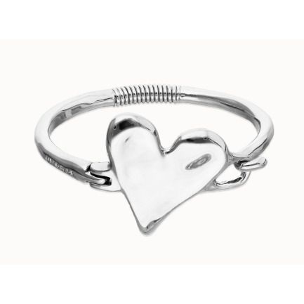 Bangle bracelet with heart detail