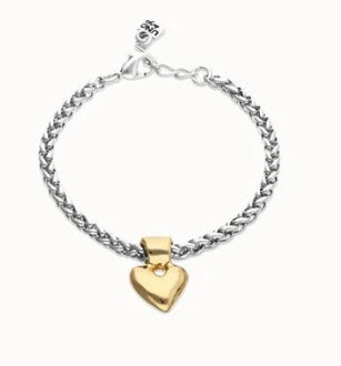 Chain bracelet with small heart detail