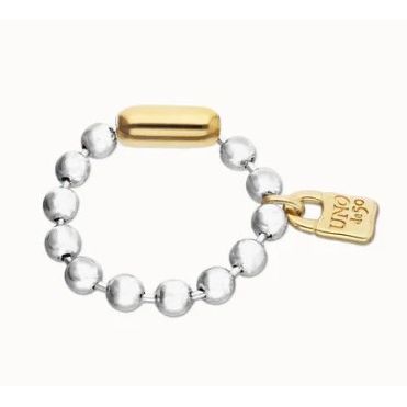 Bead bracelet with padlock and clasp