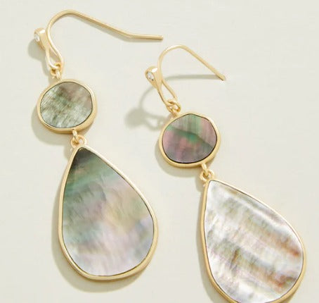Batina Earrings Grey Mother-of-Pearl
