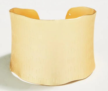 Queenie Cuff Gold